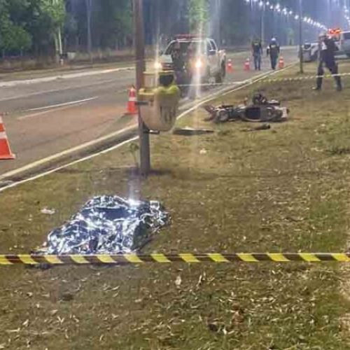 Motociclista morre após colidir contra poste no Espaço Alternativo em Porto Velho