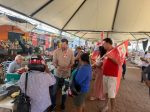 Expedito Netto visita feira popular de Guajará-Mirim e conversa com moradores