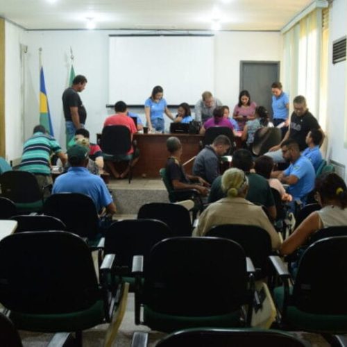 Governo de RO e Incra entregam 250 títulos definitivos às famílias chacareiras de Porto Velho, nesta sexta-feira, 9