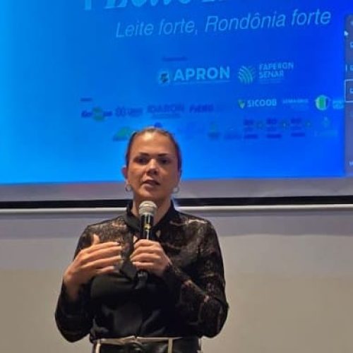 Fórum +Leite RO reúne setor e deputada Cláudia de Jesus reforça compromisso com produtores