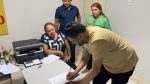 Samuel Costa assina Carta Compromisso com trabalhadores da Sesau e defende valorização da saúde pública