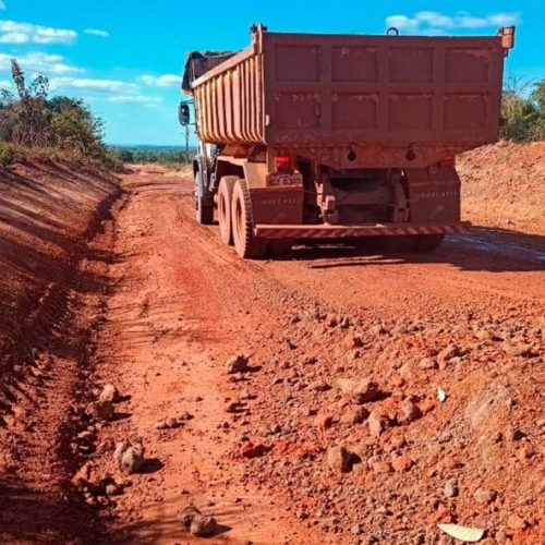 Obras na rodovia 493 fortalece elo entre as regiões produtivas e os centros de distribuição