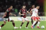 Nacional acompanha duelo final entre Inter e Fla pela Libertadores