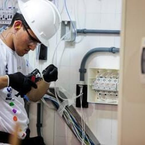 SENAI oferece mais de 84 mil vagas em cursos pagos e gratuitos em todo país