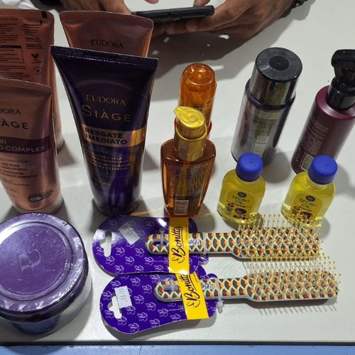 Polícia prende suspeita por furto de produtos de beleza em farmácia na zona sul de Porto Velho