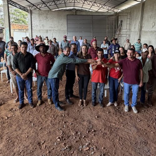 Cláudia de Jesus participa da entrega de barracão da Asprusa em Teixeirópolis viabilizado com investimento superior a R$ 287 mil