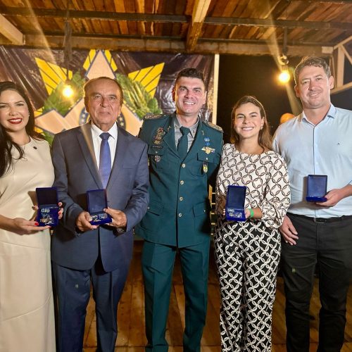 Deputada Federal Cristiane Lopes é homenageada com Medalha Mérito da Comunicação Social da Polícia Militar de Rondônia