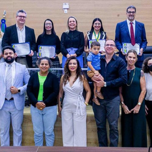 Deputada Cláudia de Jesus homenageia hematologistas e reforça a importância do SUS