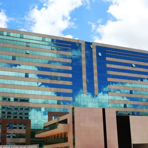 Justiça bloqueia R$ 119 milhões de investigados por fraude contra INSS