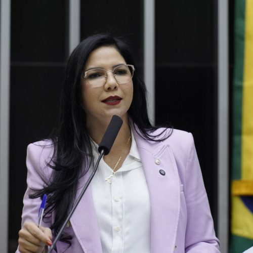 Cristiane Lopes garante mais 2,4 milhões para a Saúde de Rondônia e ultrapassa marca de 45 Milhões investidos no Setor