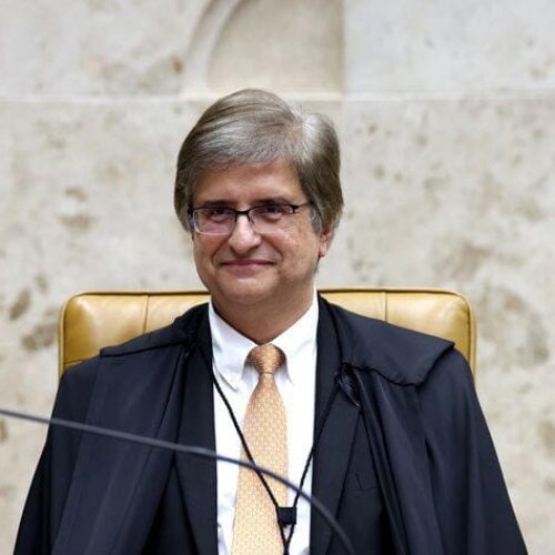 Quem é Paulo Gonet, PGR que denunciou Bolsonaro por golpe de Estado