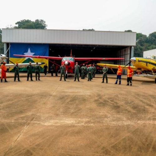 Novos aviões para reforçar brigada aérea de combate aos incêndios florestais são apresentados pelo governo de RO
