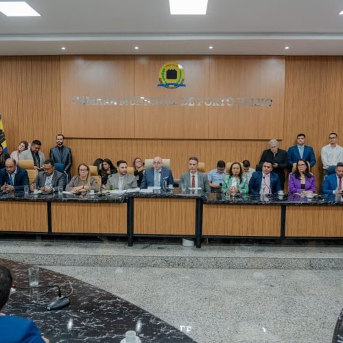 Prefeito Léo Moraes participa da Abertura do Ano Legislativo na Câmara Municipal