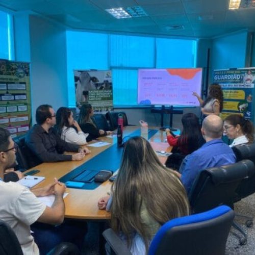 Servidores recebem orientação sobre aplicação da Linguagem Simples no atendimento ao público