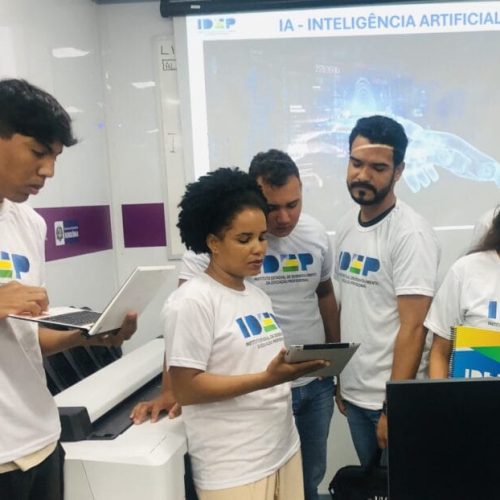 Educação profissional intensificou ensino itinerante em 2025 com escolas móveis e cursos de novas tecnologias