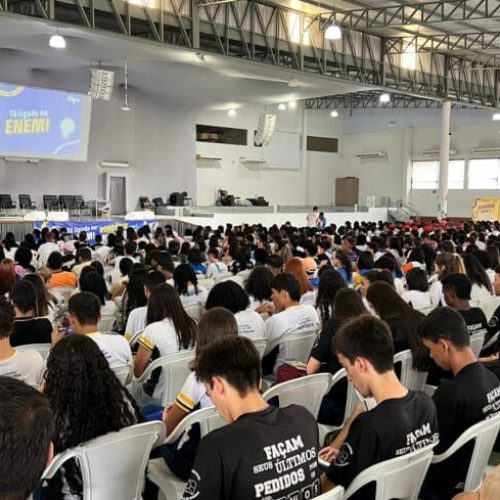 Governo de RO impulsiona desempenho educacional com projeto Trilhando Rumo ao Enem