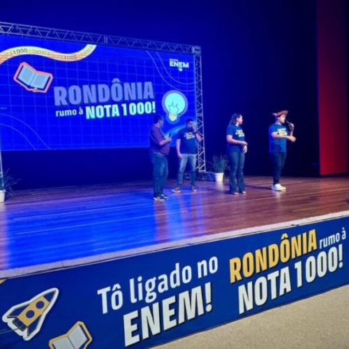 Estudantes da rede estadual se preparam para o Aulão “Tô ligado no ENEM”, em Porto Velho