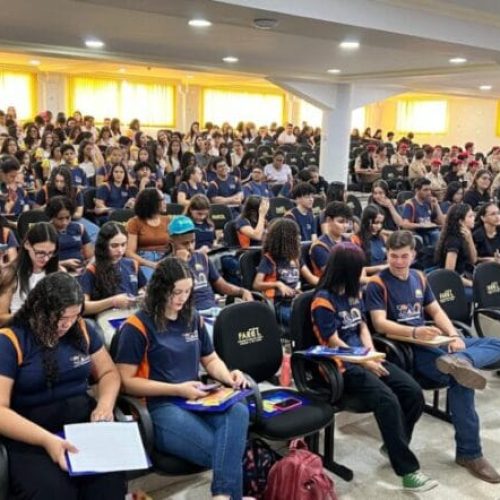 Aulões do projeto “Trilhando rumo ao Enem” reúnem estudantes em vários municípios