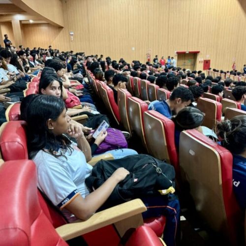 Governo de RO realiza 1º Aulão Preparatório para o Enem 2025 com a participação de 1.200 estudantes, em Porto Velho