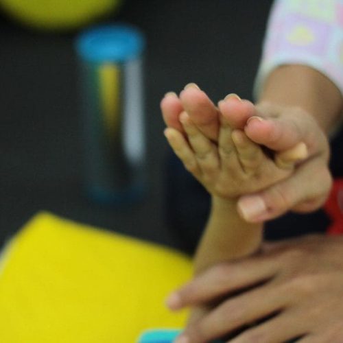 Cuidados redobrados com crianças e idosos são fundamentais para combater infecções virais neste período