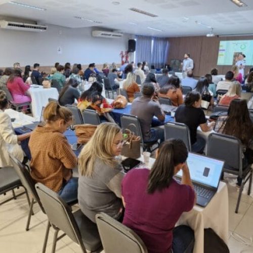 Servidores da Educação participam de capacitação em Comunicação Assertiva em Porto Velho
