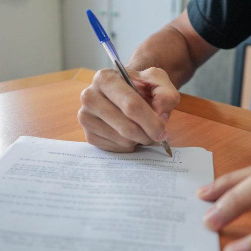 Candidatos classificados em processo seletivo devem apresentar documentos