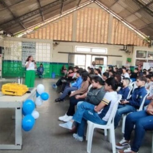 Ações de conscientização sobre crise hídrica são desenvolvidas em escola de Porto Velho