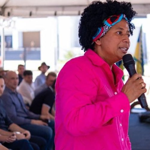 Em Vilhena, Sílvia Cristina faz a entrega do Centro de Prevenção e Diagnóstico do Câncer