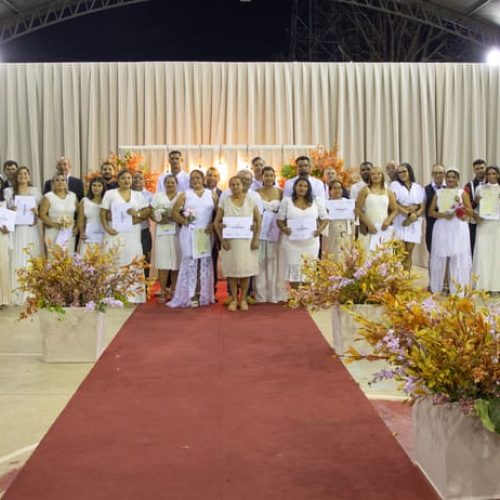Casamento comunitário da Zona Leste de Porto Velho celebra a união de 25 casais