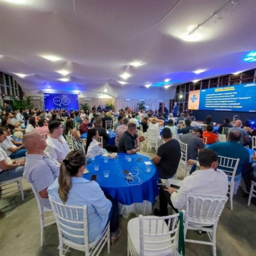 Encontro promove integração entre gestores públicos e empreendedores para fortalecimento dos pequenos negócios