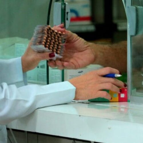 Farmácia Especializada garante acesso a medicamentos de alto custo para pacientes em Rondônia