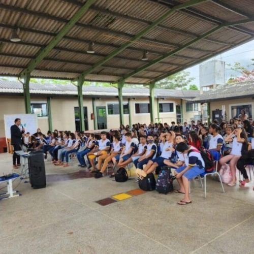 Escolas estaduais de Rolim de Moura se destacam no ranking nacional de educação