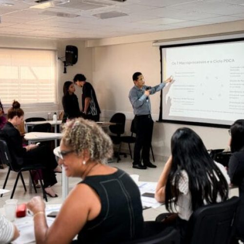 Liderança e planejamento estratégico são debatidos durante encontro para gestores socioeducativos em Rondônia