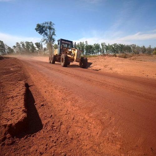 Obras do governo de RO seguem avançando na Rodovia-493, fortalecendo infraestrutura viária em Pimenta Bueno