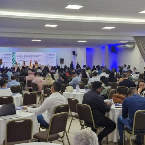 Encontro Rondônia pela Educação reúne prefeitos e secretários de educação em Porto Velho