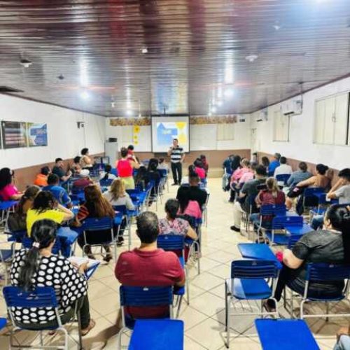 Encontro formativo para implantação do Projeto “E-paz” é realizado na Escola Capitão Cláudio, em Porto Velho