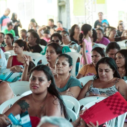 Governo de RO contribui com entrega de apartamentos a mais de 300 famílias, em Porto Velho   