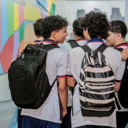 Medidas de saúde garantem proteção de estudantes contra doenças infecciosas na volta às aulas, em Rondônia