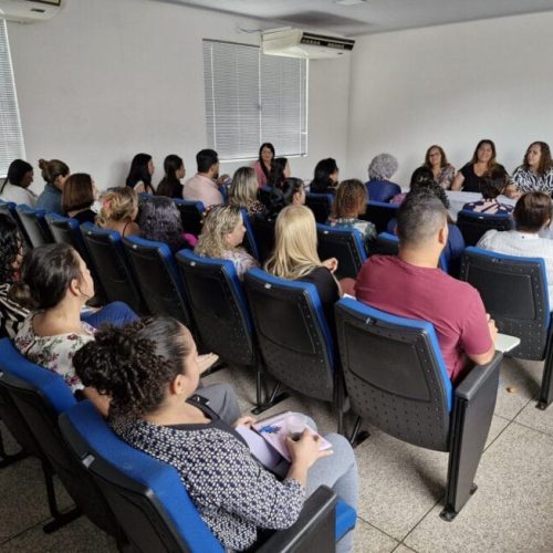 Formação para monitoramento do ensino e aprendizagem no ensino fundamental II é realizada pelo governo de RO