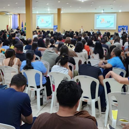 Cerca de 400 servidores da educação participam de formação do Programa Avança Rondônia, em Porto Velho