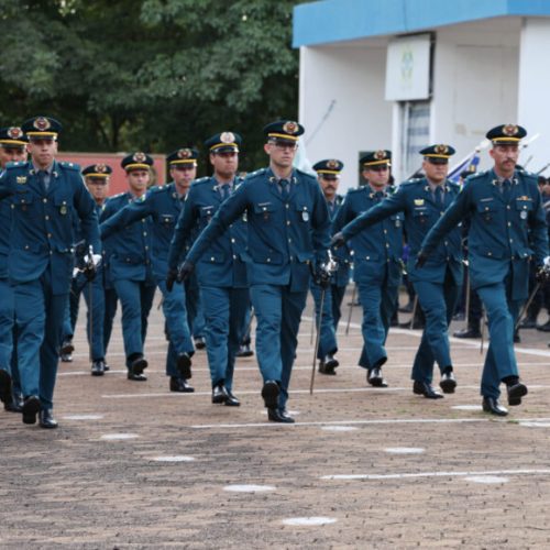 Governo de RO promove militares e entrega medalhas de reconhecimento em solenidade alusiva a Tiradentes