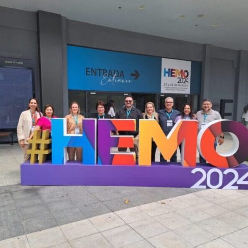 Conhecimento técnico e humanizado é reforçado para profissionais da Fhemeron em congresso de hematologia