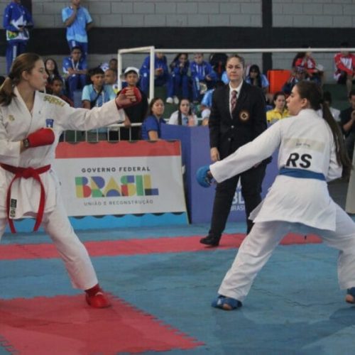 Estudante de São Francisco do Guaporé conquista a medalha de Bronze no karatê, em Uberlândia