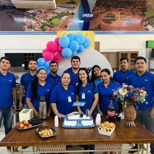 Gazin celebra uma década de sucesso em União Bandeirantes