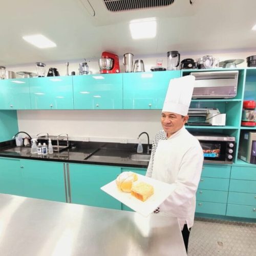 Oportunidades de emprego e cursos gratuitos são oferecidos pela plataforma Geração Emprego à população