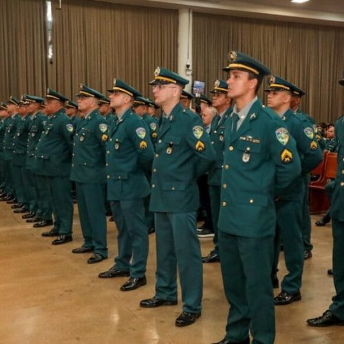 Governo de RO forma novos sargentos e promove oficiais e praças da Polícia Militar