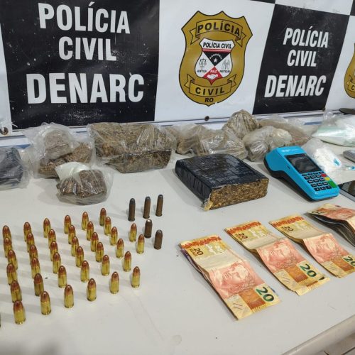 Ação da Polícia Civil no bairro Cidade do Lobo prende esposa de “Polaco” com drogas e munições