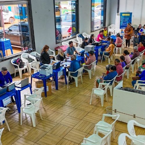 Moradores de União Bandeirantes recebem o MP Itinerante no quarto dia de atendimentos