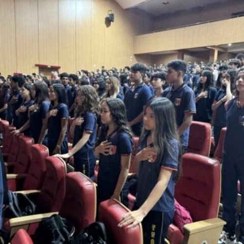 Mais de mil estudantes participam de Aula Show de Empreendedorismo e Projeto de Vida promovida pelo Governo de RO