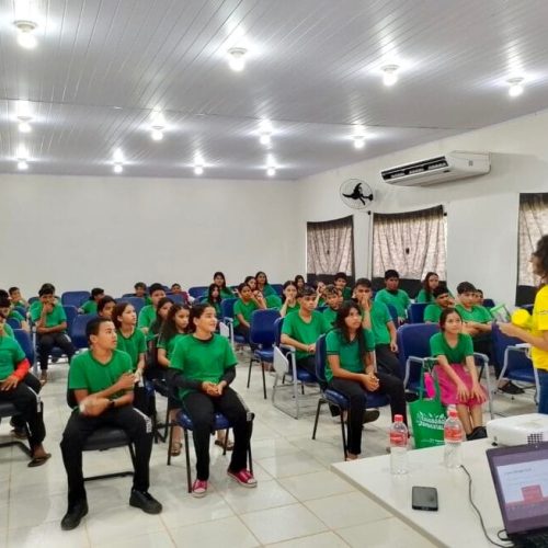 Serviços fiscais são levados pelo governo de RO a comunidades ribeirinhas durante ação do MP Itinerante